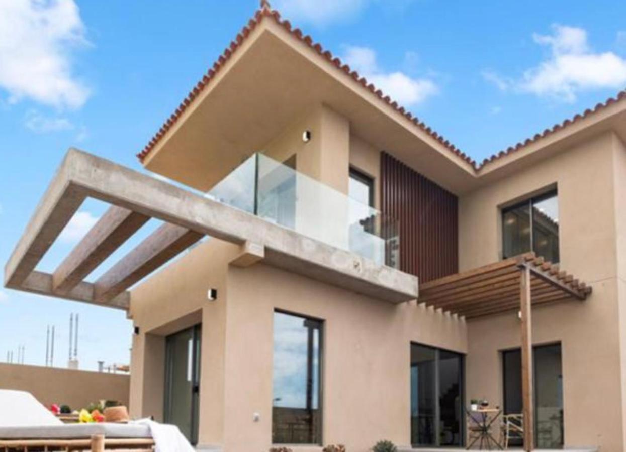 Golf Tenerife South: Mountain View Villa with Heated Pool and Accessible Amenities San Miguel de Abona Exterior photo