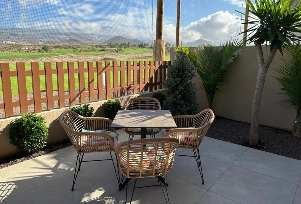 Golf Tenerife South: Mountain View Villa with Heated Pool and Accessible Amenities San Miguel de Abona Exterior photo